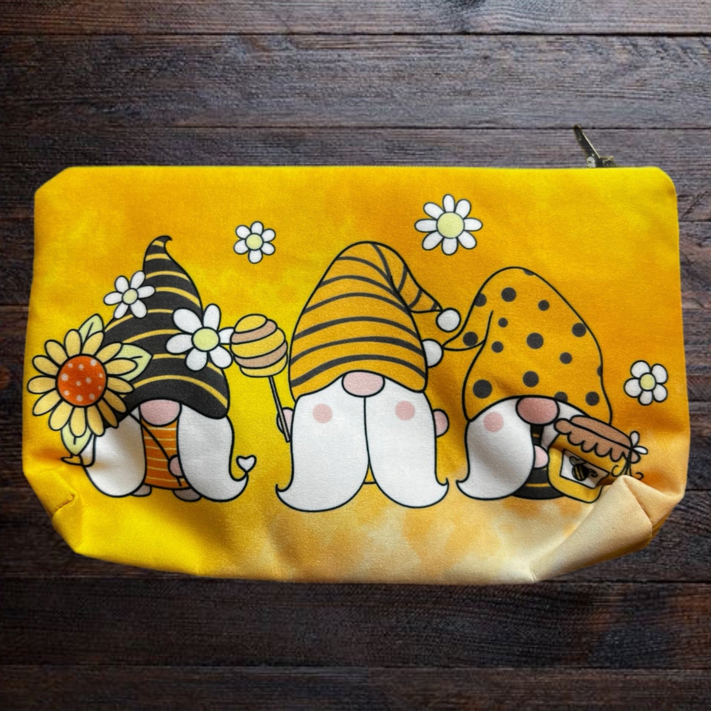 Honey Gnomes & Daisies